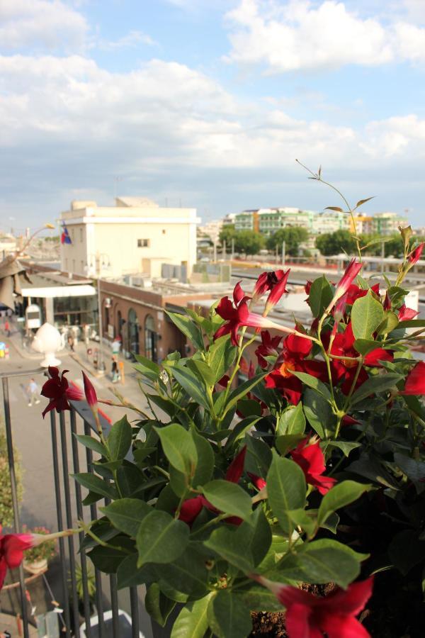 Binario1 Rooms Barletta Luaran gambar