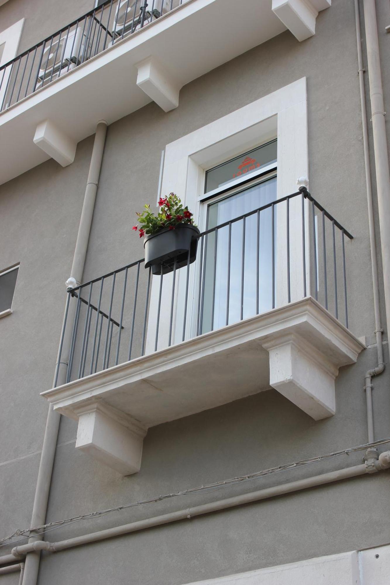 Binario1 Rooms Barletta Luaran gambar